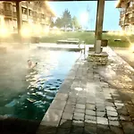 Entire Private In Pirin Golf & Country Club Апартаменты *
